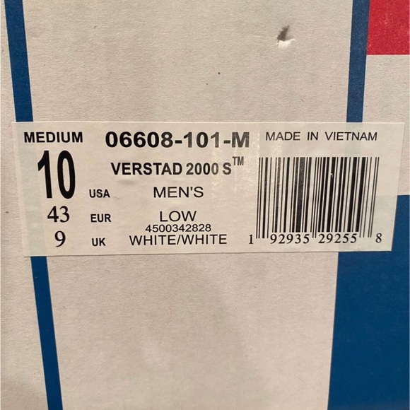 Men’s size 10 KSwiss brand new - Picture 4 of 5